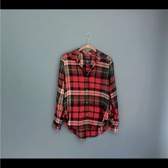 American Eagle outfitters amazingly soft plaid button-down top womans size XS‎ - Picture 1 of 4